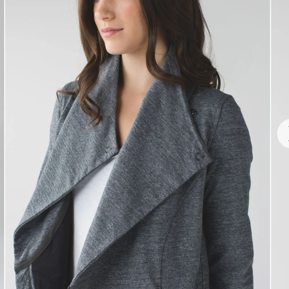 Lululemon That's A Wrap Cardigan Heathered Snow Slub Coal Sz 6